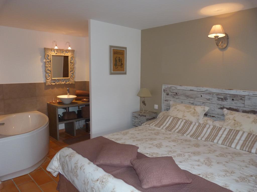 La Bastide Des Senteurs Hotel Peymeinade Стая снимка