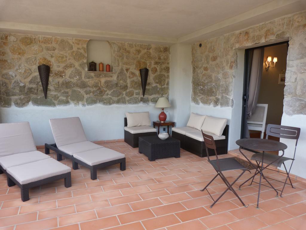 La Bastide Des Senteurs Hotel Peymeinade Стая снимка